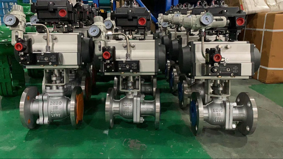 氣動法蘭球閥,不銹鋼氣動法蘭球閥實物圖片