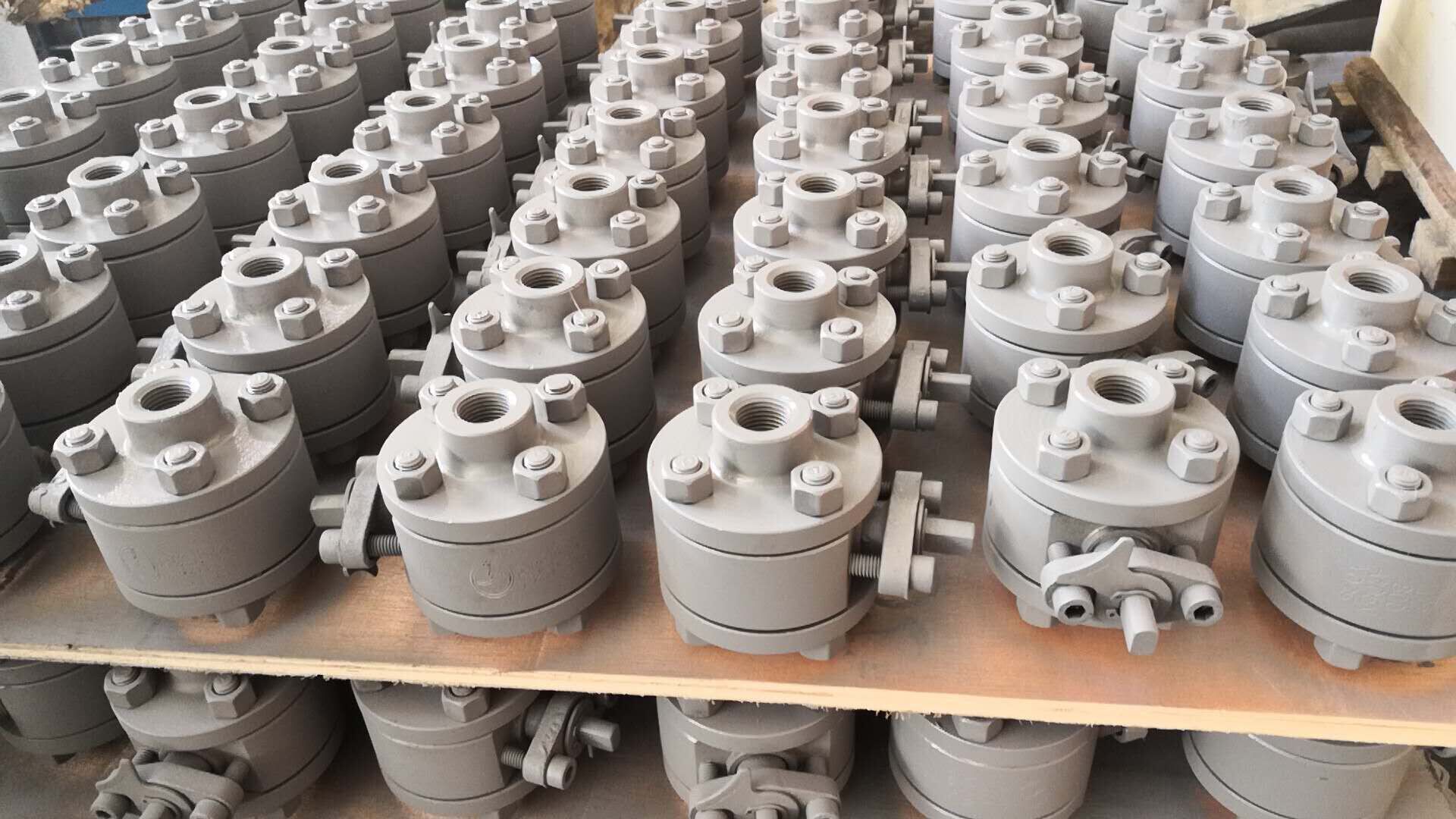 不銹鋼高壓球閥實物圖