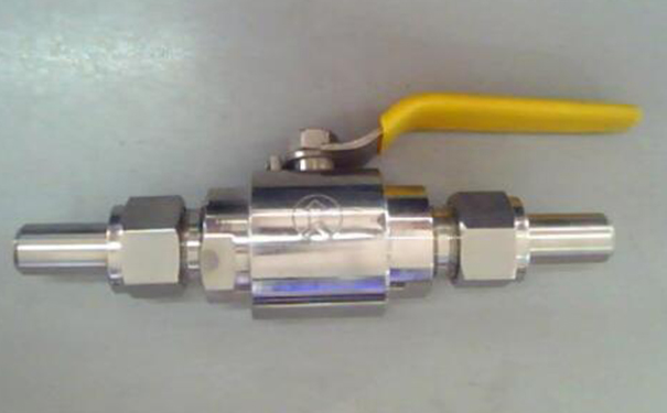 氣源球閥,不銹鋼氣源球閥,卡套式氣源球閥實物圖